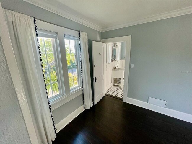 Building Photo - 3953 Arkansas Ave NE