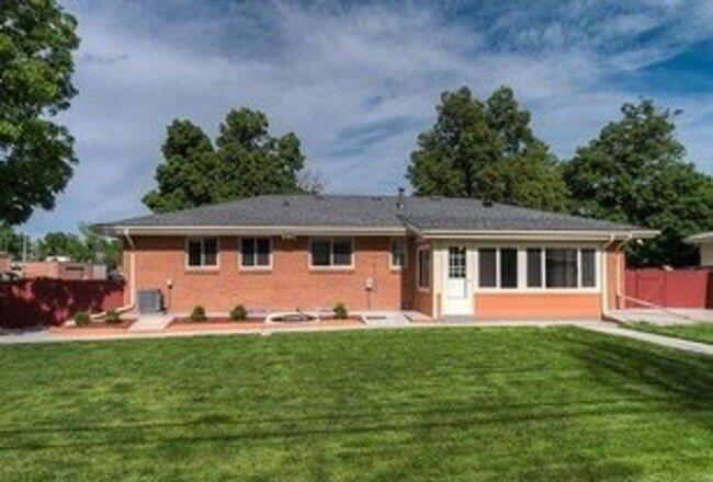 Building Photo - SHARP BRICK RANCH, BASEMENT, GARAGE