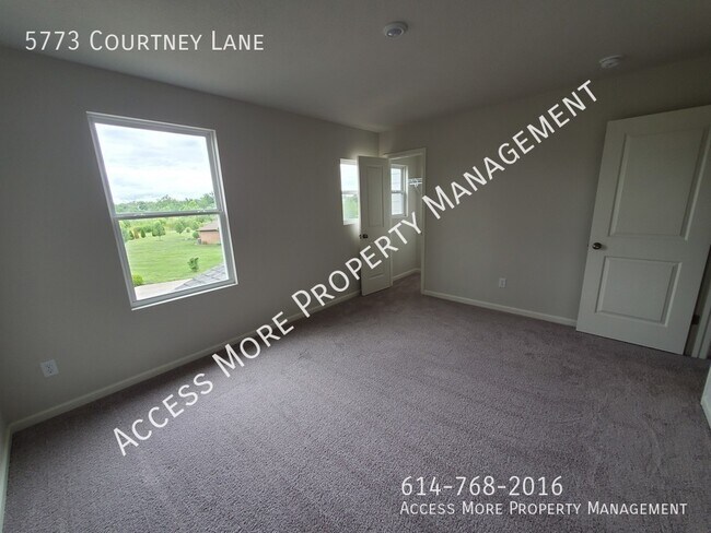 Building Photo - BRAND NEW - 4 BED 2.5 BATH - GOLF COURSE