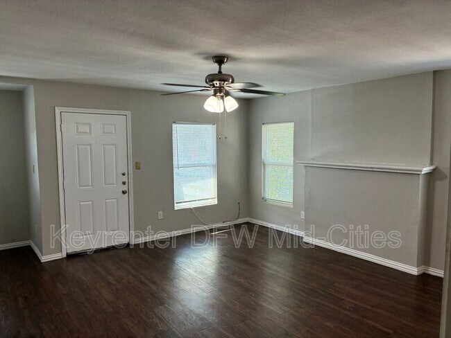 Building Photo - 2735 Purington Ave