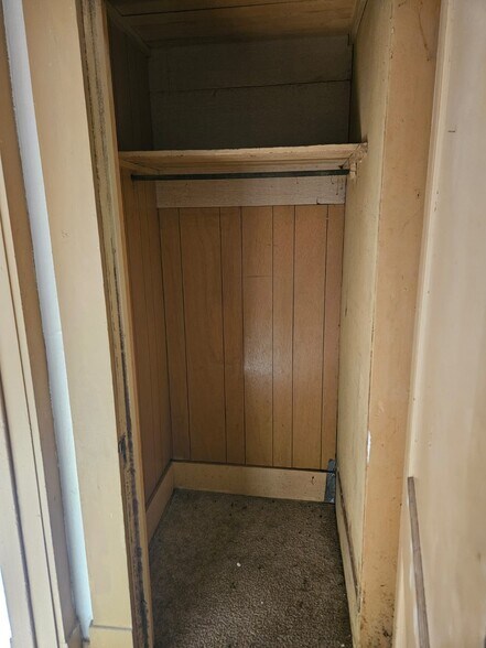 Building Photo - 1723 W 18th St