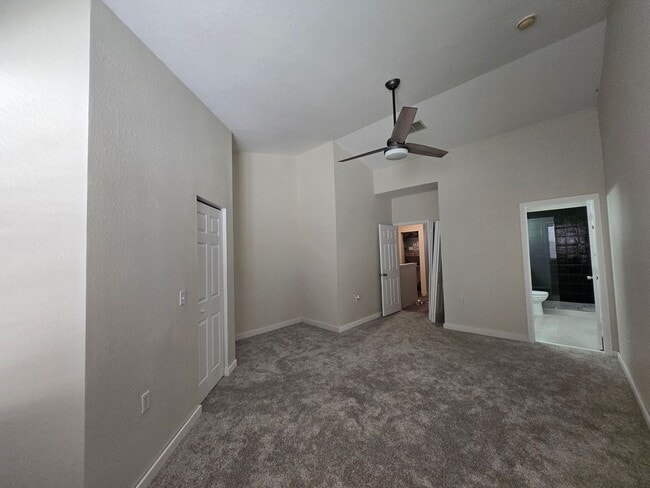 Building Photo - 1 Bed / 1.5 Bath – Magnolia Place | 2-Story Unit in GREAT LOCATION!
