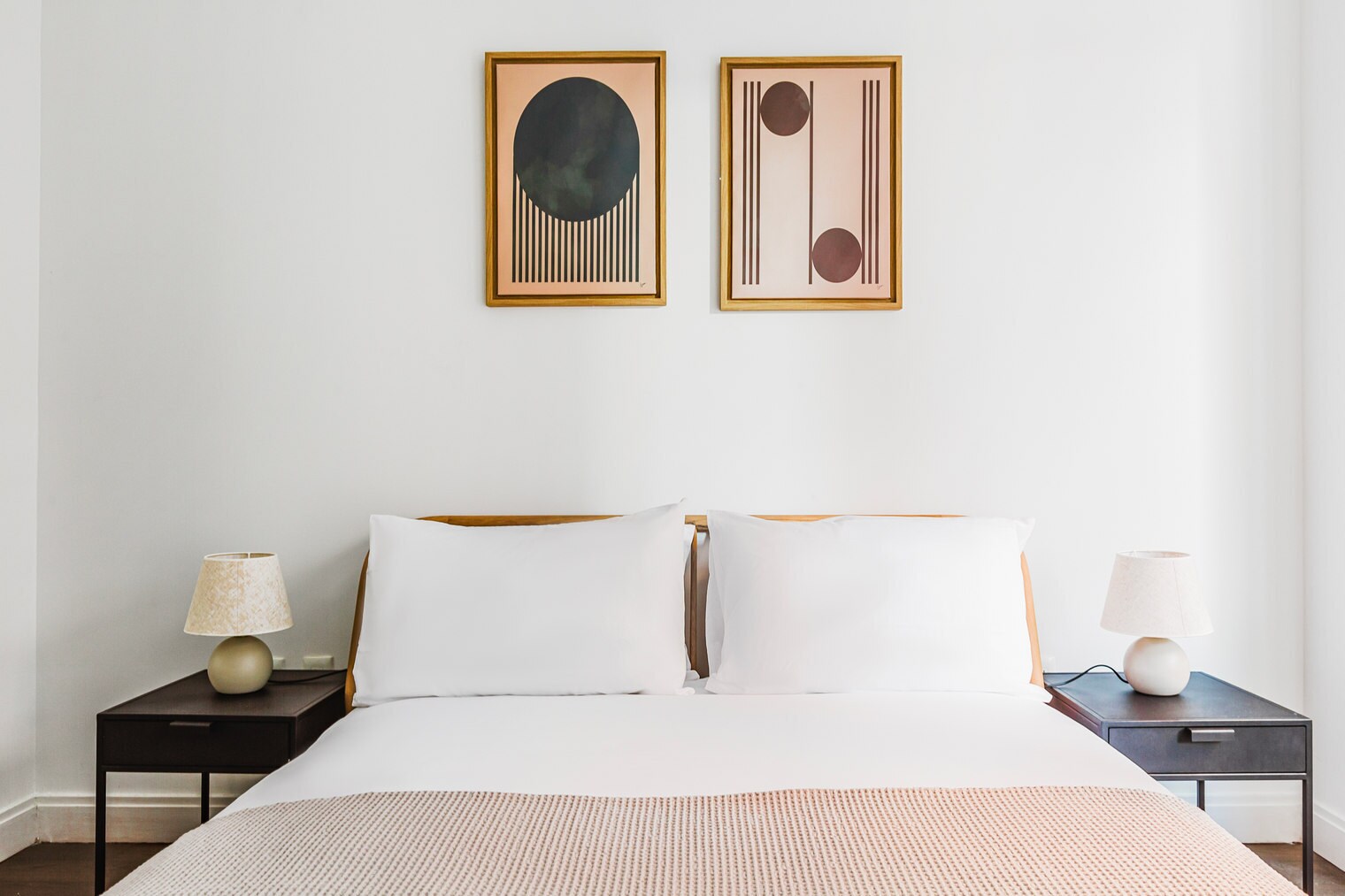 Building Photo - 148 1st St