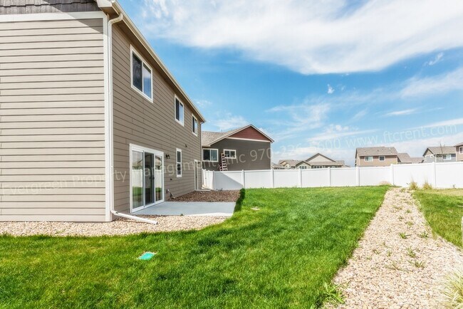 Building Photo - 318 Cherryridge Dr