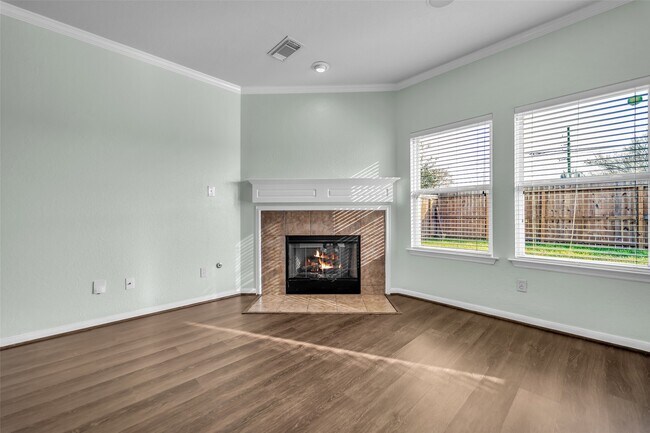 Building Photo - 21611 Mt McKinley Way