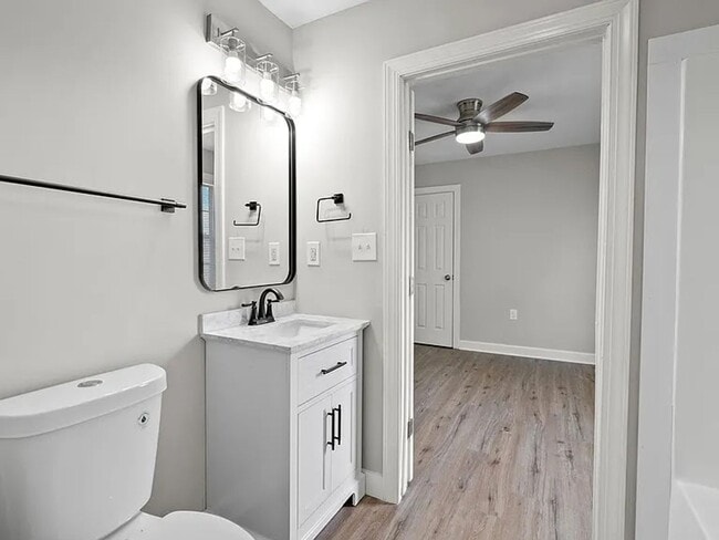 Building Photo - 3 Bedroom House in Flagmarsh Hills