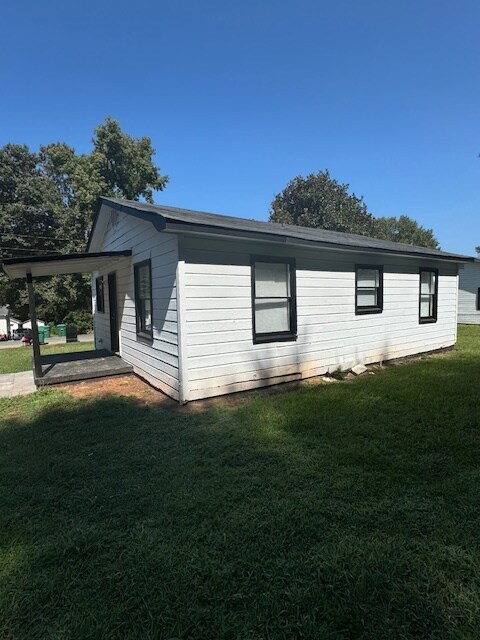 Building Photo - 113 Terrace Dr