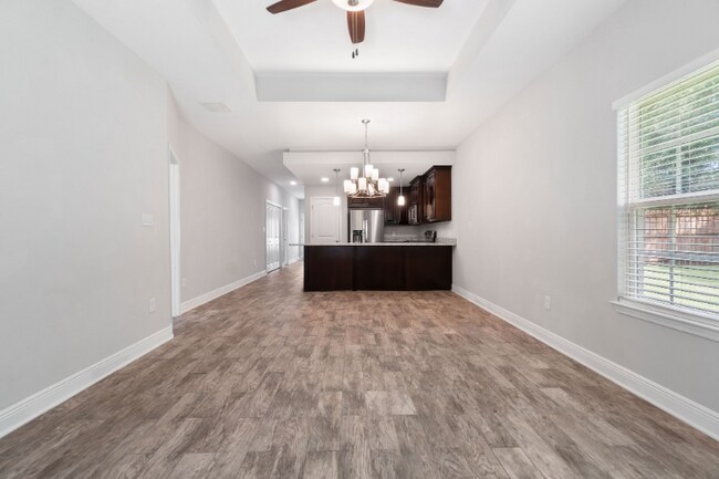 Building Photo - 8459 Crissy Ln