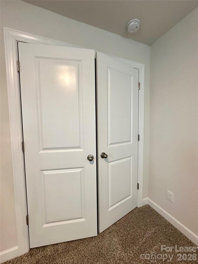 Building Photo - 6212 Hailstone Rd