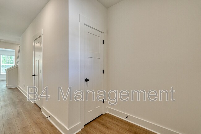 Building Photo - 416 W Parima Ct