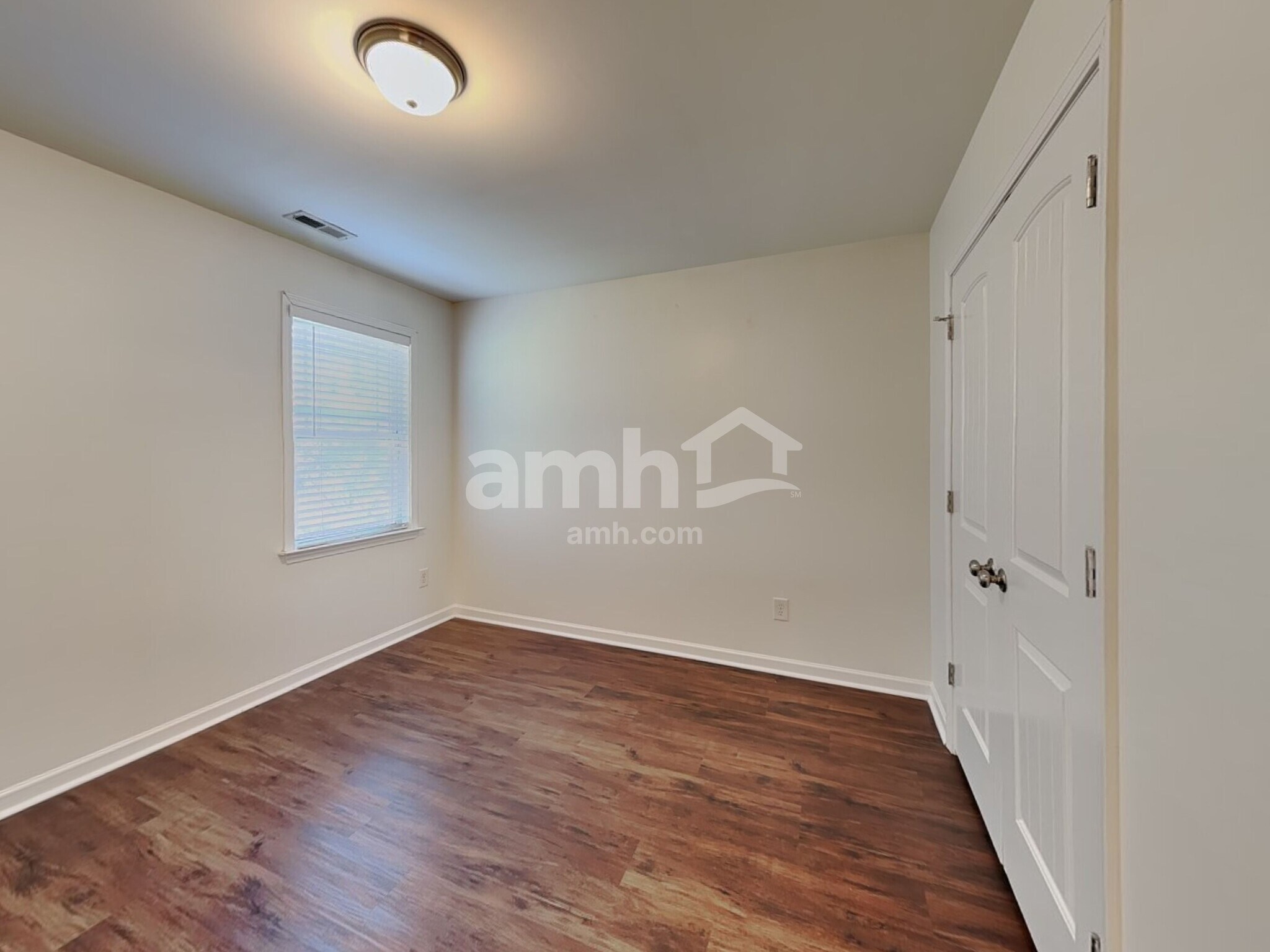 Building Photo - 108 Citrine Ct