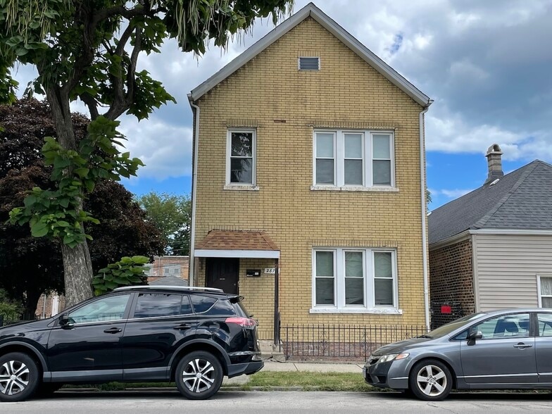 Primary Photo - 2877 S Throop St