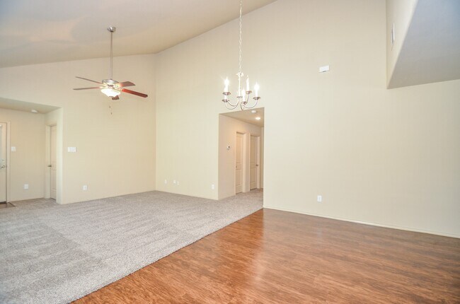 Building Photo - 20114 Louetta Ash Dr