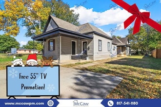 Building Photo - 419 N Grand Ave