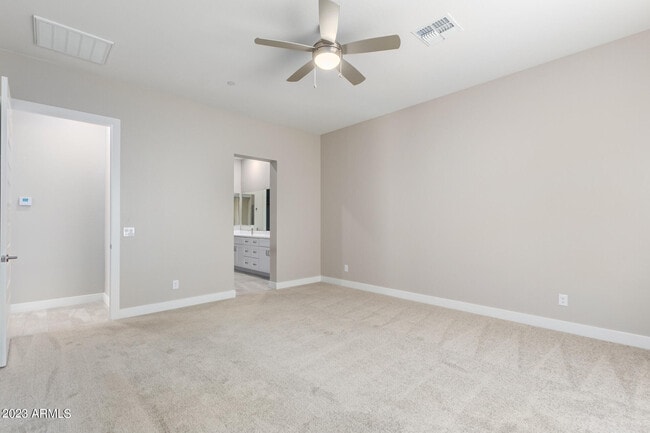 Building Photo - 4133 E Las Colinas Dr