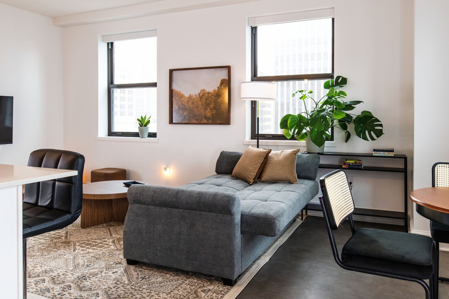 Building Photo - 758 North Broadway-SI ID1379067P