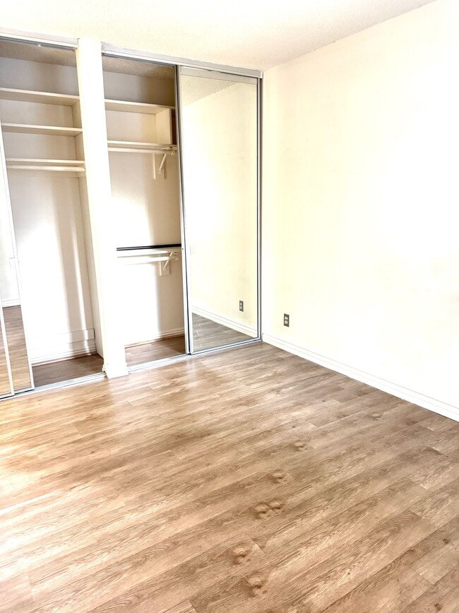 Master bedroom - 8463 De Soto Ave