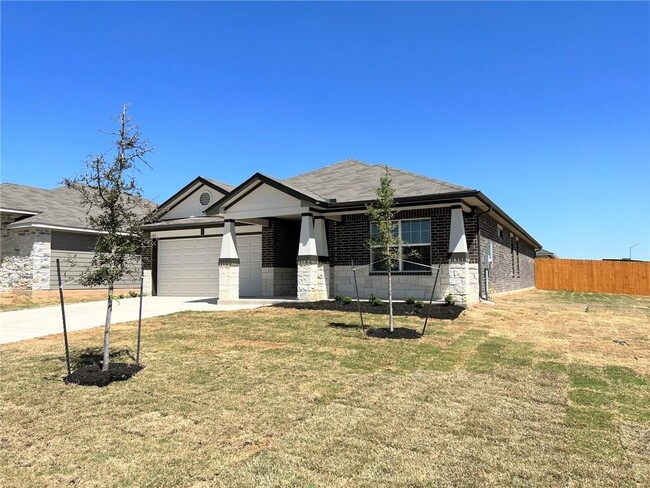 Building Photo - 600 Concho River Dr