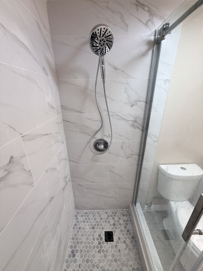 Building Photo - 435 Anacapa Cir