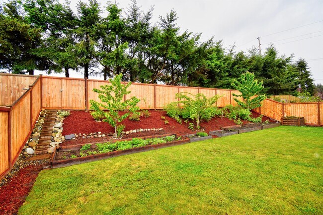 Building Photo - 10620 101st St Ct SW