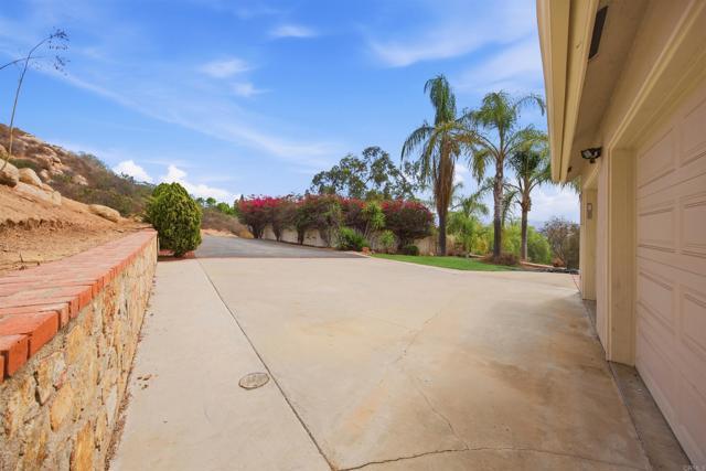 Building Photo - 13705 Abell Dr
