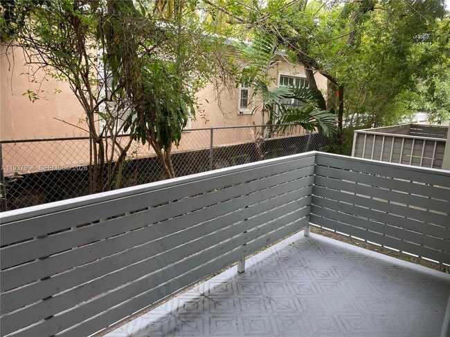 Building Photo - 1740 Jefferson Ave