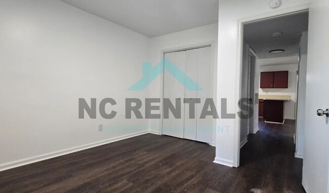 Building Photo - 2559 Green Oaks Ct SE