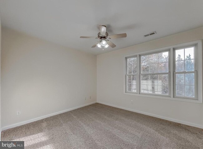 Building Photo - 19825 Fall Ct