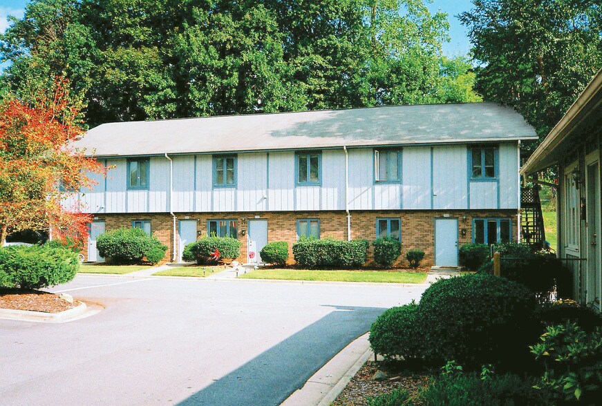 Colony Garden Apartments 641 Statesville Blvd Salisbury NC 28144