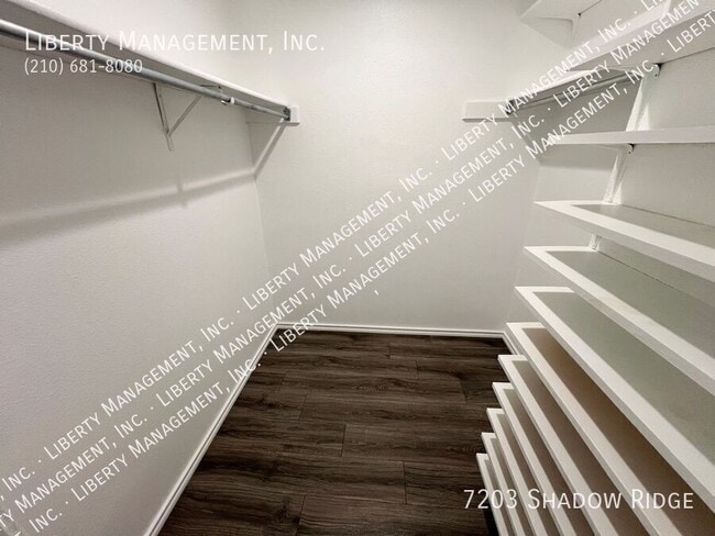 Building Photo - 7203 Shadow Ridge