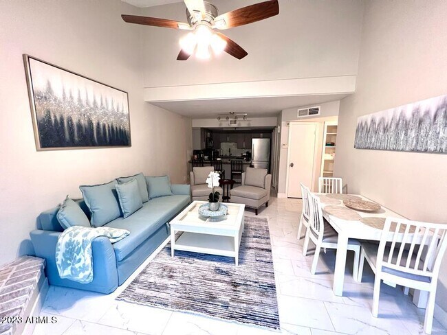 Primary Photo - 906 S Lola Ln