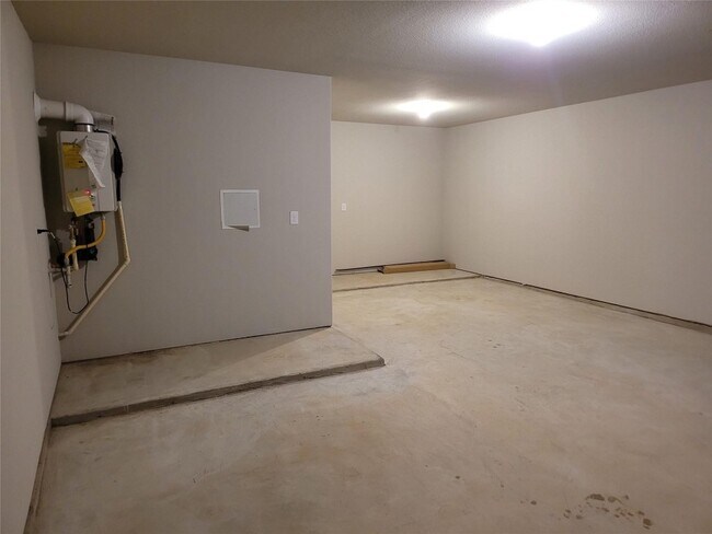 Building Photo - 124 Settlers Wy