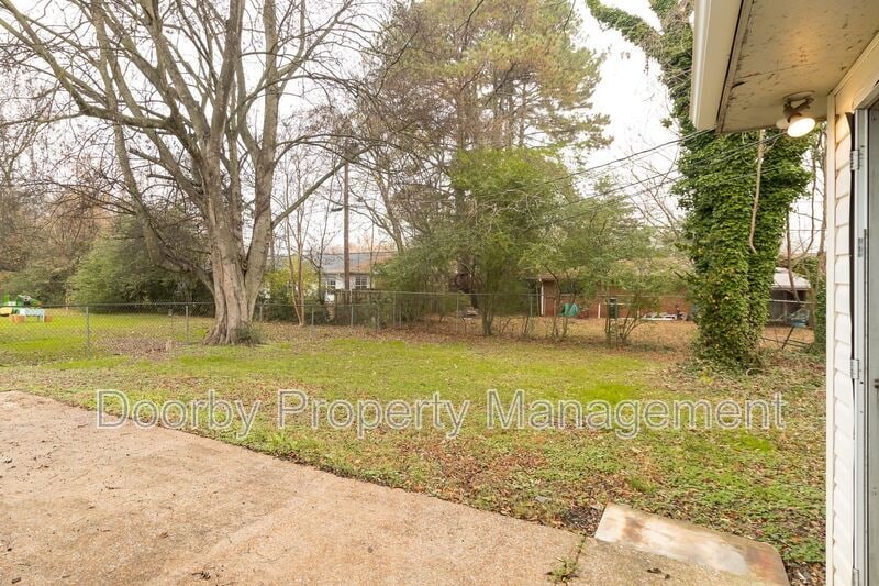 Building Photo - 4831 Bonny Lake Ln