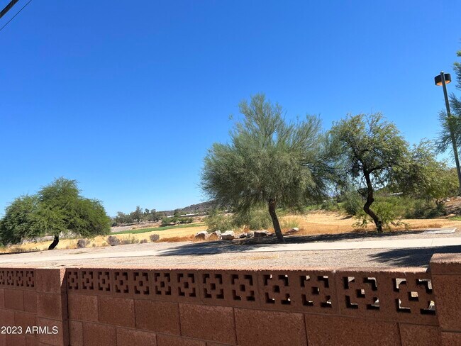 Building Photo - 12611 N 25th Ave