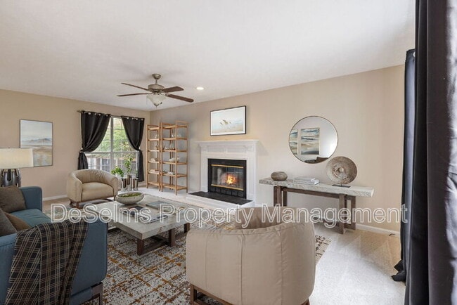 Building Photo - 236 Burgandy Hill Rd