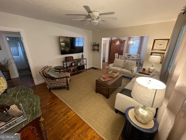 Building Photo - 161 Calhoun Rd