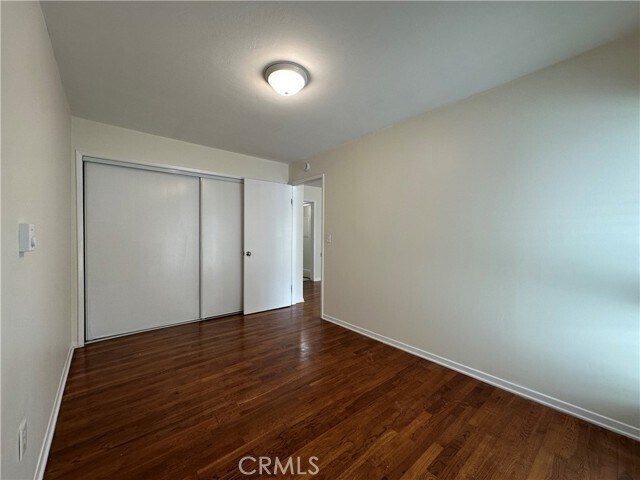 Building Photo - 1745 Maple Ave