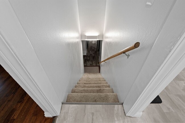 Building Photo - Spacious Five Bedroom Shadle Park Rancher