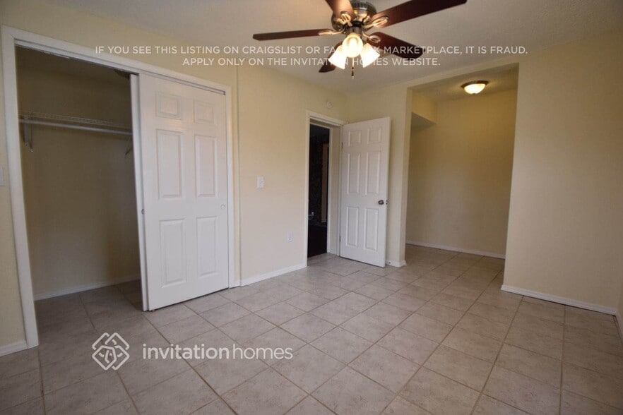 Building Photo - 2253 Hama Dr