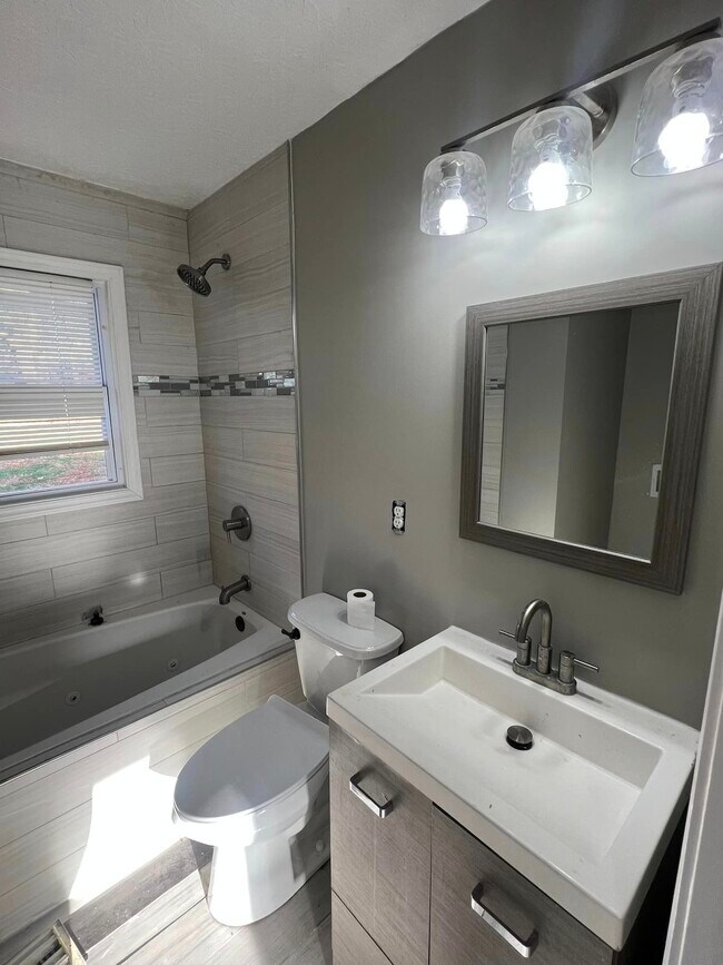 Building Photo - 97 Cedar Hill Dr