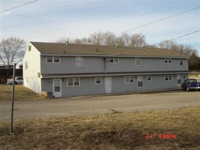 Primary Photo - 100 W Grandview Dr