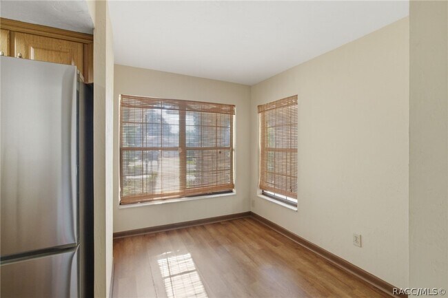 Building Photo - 3632 N Honeylocust Dr