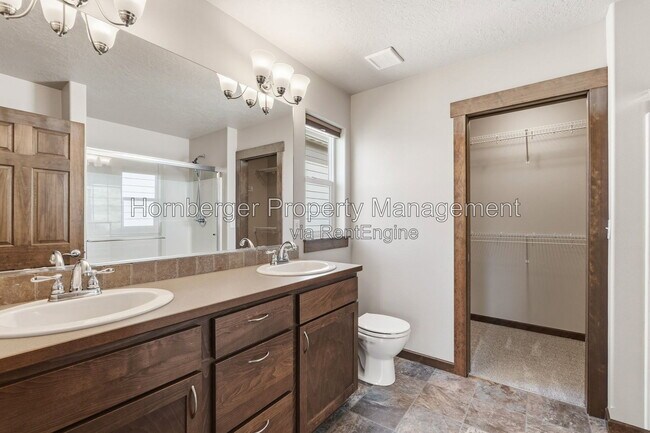 Building Photo - 17415 E Shamrock Ct