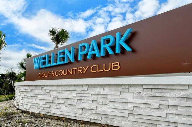 Building Photo - 12140 Wellen Golf St