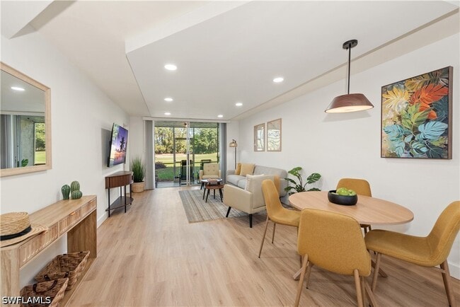 Building Photo - 501 Forest Lakes Blvd