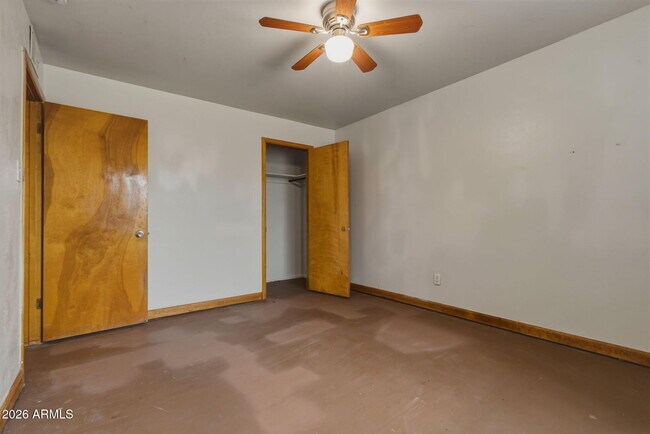 Building Photo - 3636 W Keim Dr