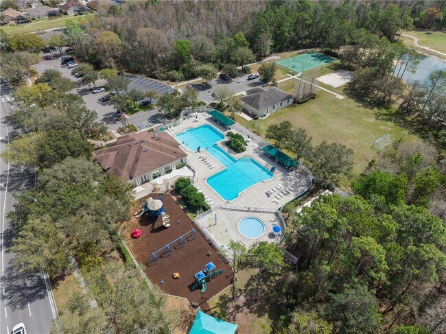 Building Photo - 5542 Gallant Fox Ct