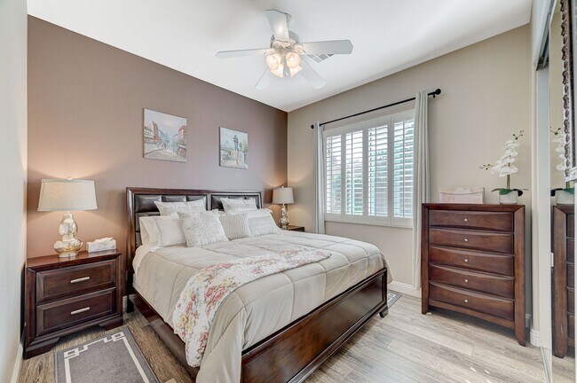 Building Photo - Stunning single-story home in picturesque community!