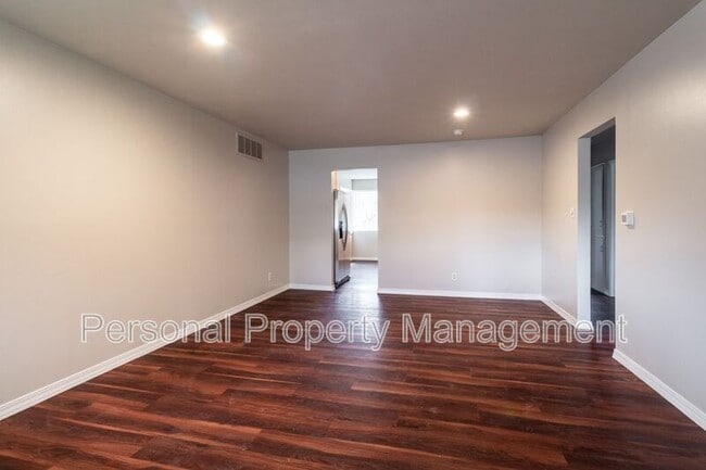 Building Photo - 2915 Neals Ln