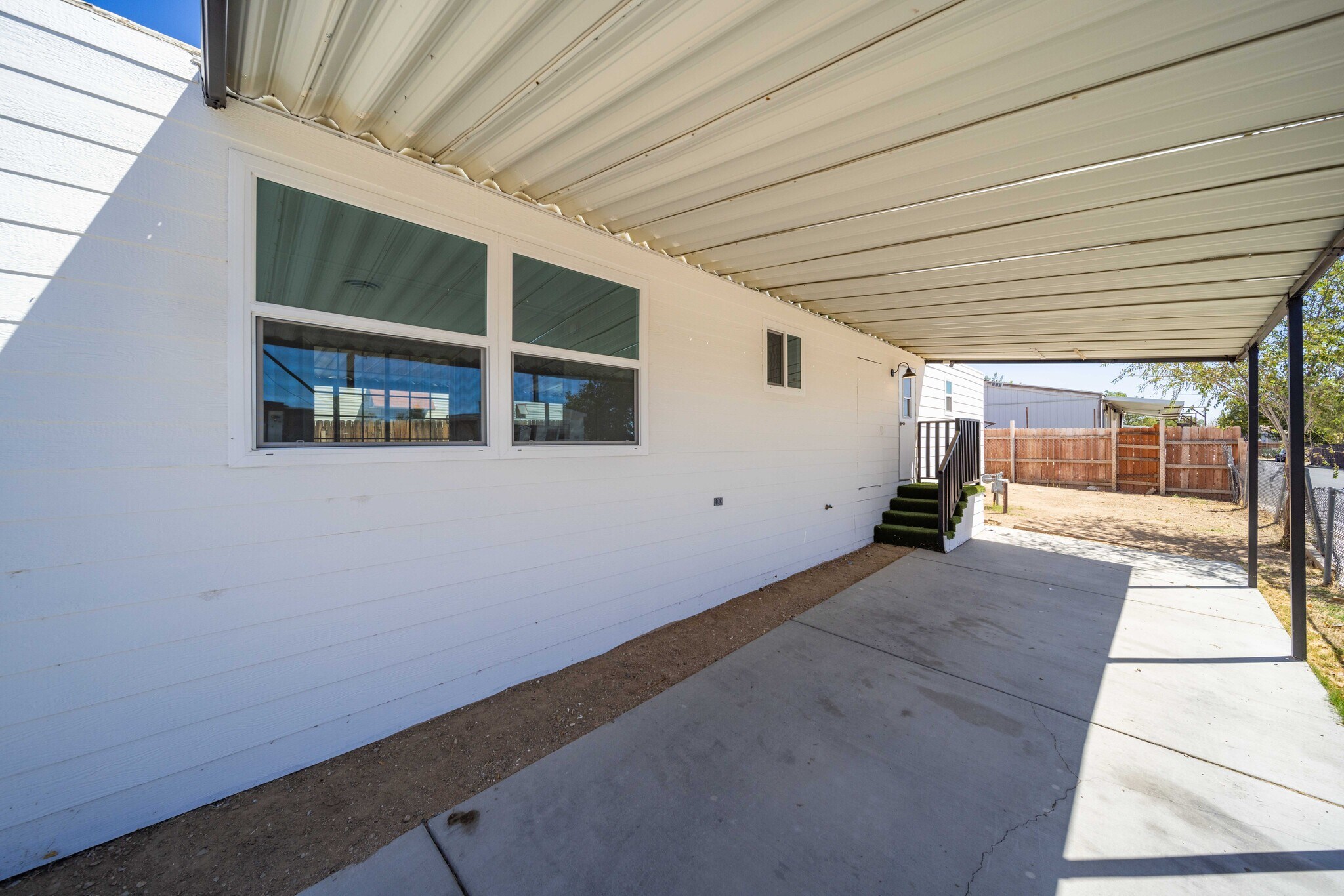 Building Photo - 3300 15th St W